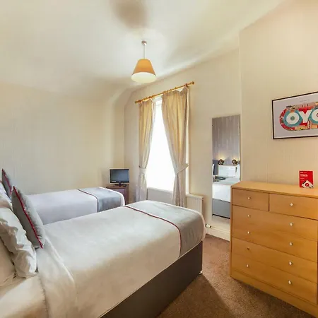 Oyo The Cumberland Near Community Hospital