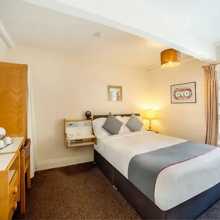 Oyo The Cumberland Near Community Hospital Workington