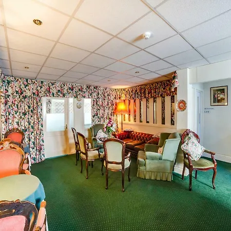 Hotell Oyo The Cumberland Near Community Hospital Workington