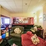 Hotel Oyo The Cumberland Near Community Hospital Workington