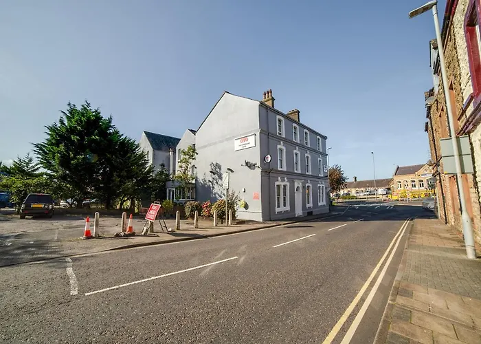 Hotel Oyo The Cumberland Near Community Hospital